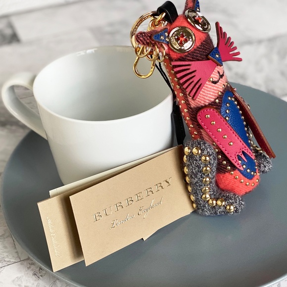 NEW Burberry Rufus Cat Studded Key Charm - Picture 2 of 7